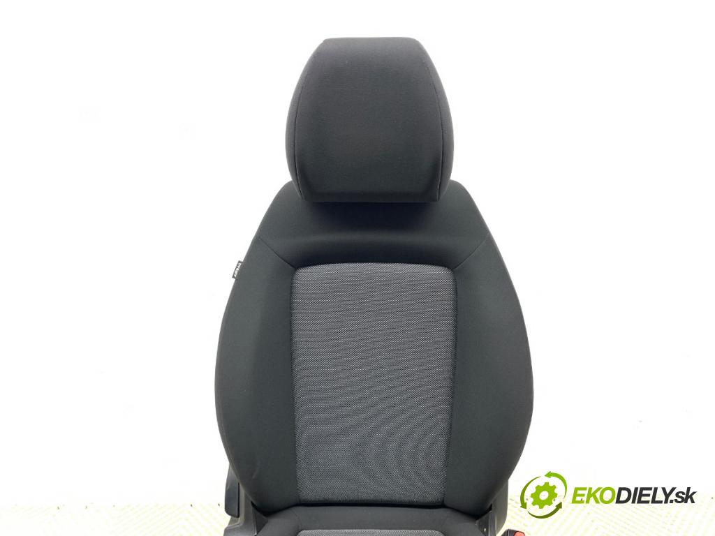 FIAT TIPO Kombi 2018 70 kW 1.4 (356WXA1B) 1368 Sedadlo pravy predný