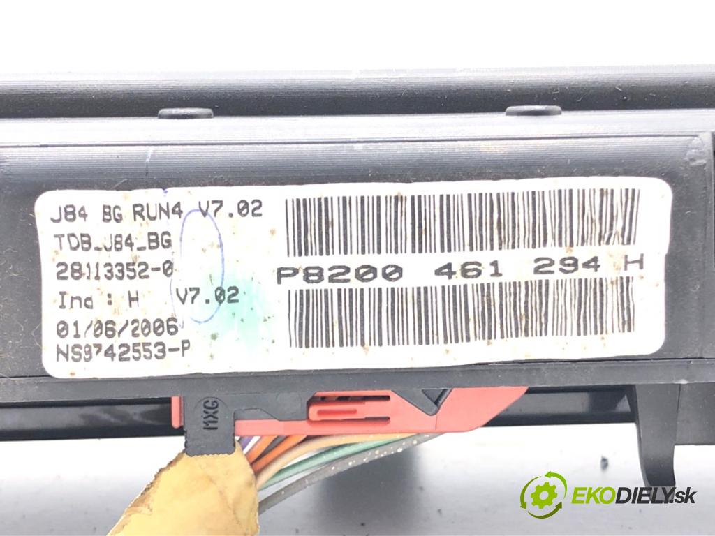 RENAULT SCÉNIC II nadwozie wielkoprzestrzenne (MPV) 2006 63 kW 1.5 dCi (JM1F) 1461 Prístrojovka P8200461294H (Prístrojová doska)