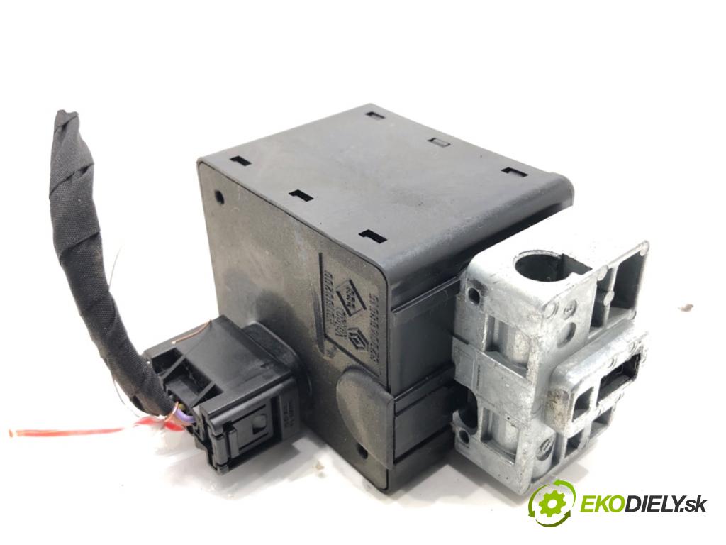 RENAULT SCÉNIC II nadwozie wielkoprzestrzenne (MPV) 2006 63 kW 1.5 dCi (JM1F) 1461 blokáda volantu 8200468515 (Riadenie ostatné)