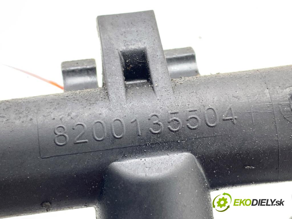 RENAULT SCÉNIC II nadwozie wielkoprzestrzenne (MPV) 2003 83 kW 1.6 (JM0C, JM0J, JM1B) 1598 Lišta vstrekovacia 8200135504 (Vstrekovacia lišta)