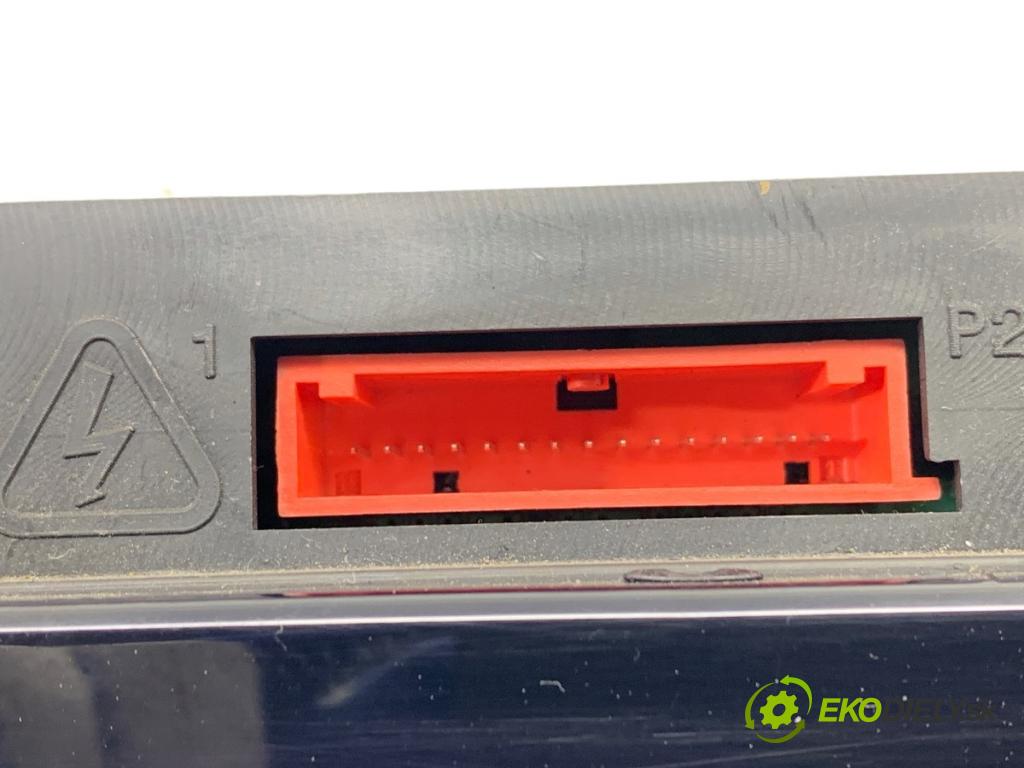 RENAULT SCÉNIC II nadwozie wielkoprzestrzenne (MPV) 2003 83 kW 1.6 (JM0C, JM0J, JM1B) 1598 Prístrojovka P8200107954C (Prístrojová doska)