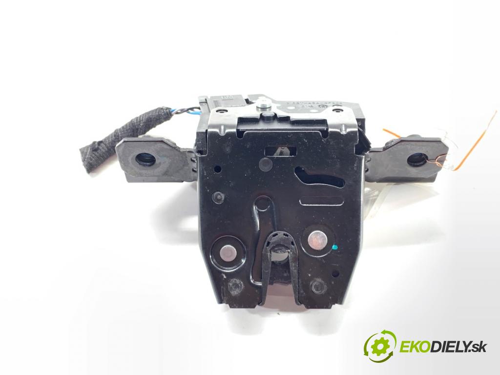 OPEL MOKKA SUV 2014 96 kW 1.7 CDTI (_76) 1686 zámok dverí zad 13587640