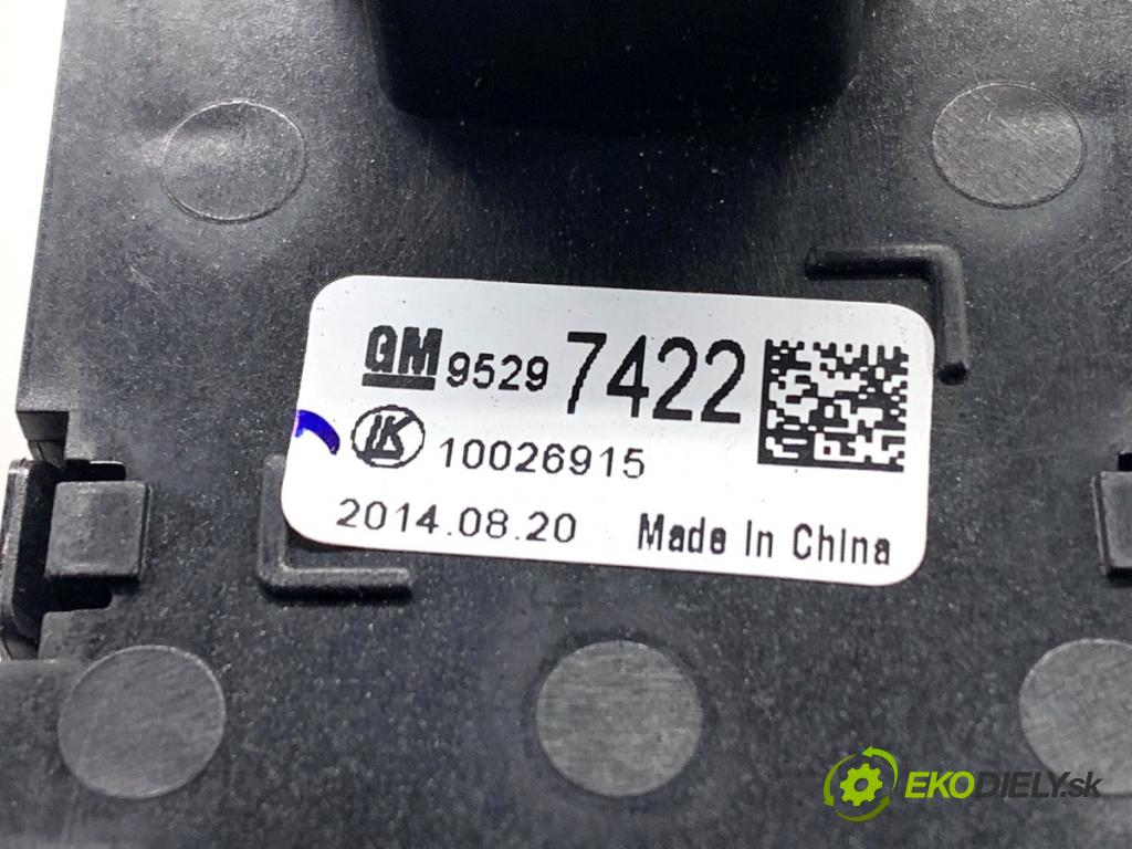 OPEL MOKKA SUV 2014 96 kW 1.7 CDTI (_76) 1686 Spínač svetiel 95297422