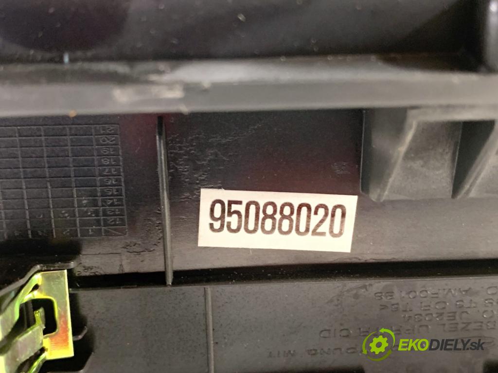 OPEL MOKKA SUV 2014 96 kW 1.7 CDTI (_76) 1686 Dislpej 95088020 (Prístrojová doska)