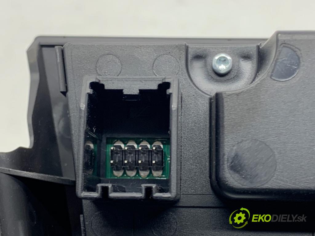 OPEL MOKKA SUV 2014 96 kW 1.7 CDTI (_76) 1686 Panel ovládania radia 95052530 (Prepínacie páčky pod volantom)