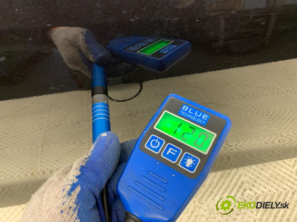 OPEL MOKKA SUV 2014 96 kW 1.7 CDTI (_76) 1686 dveře pravý přední část Z22C