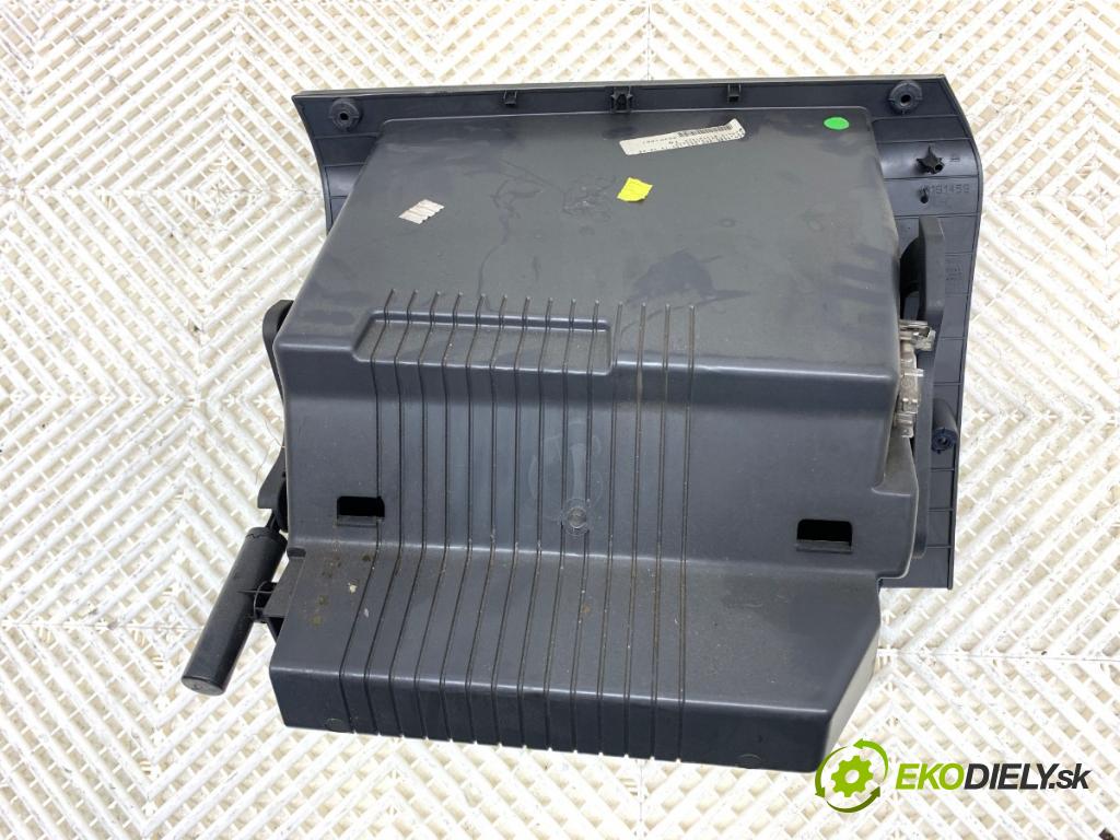 OPEL ASTRA H liftback 2007 66 kW 1.3 CDTI (L48) 1248 Priehradka, kastlík spolujazdca 013191525 (Priehradka (kastlík))