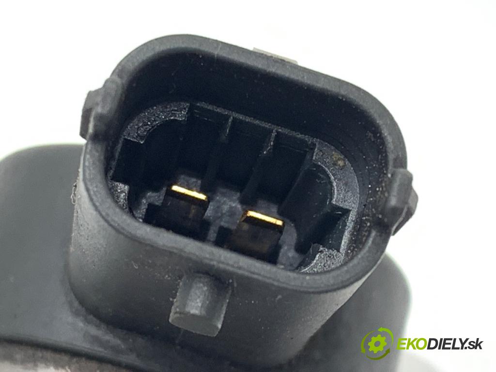 OPEL ASTRA H liftback 2007 66 kW 1.3 CDTI (L48) 1248 Snímač tlaku paliva 0281002507 (Snímač)