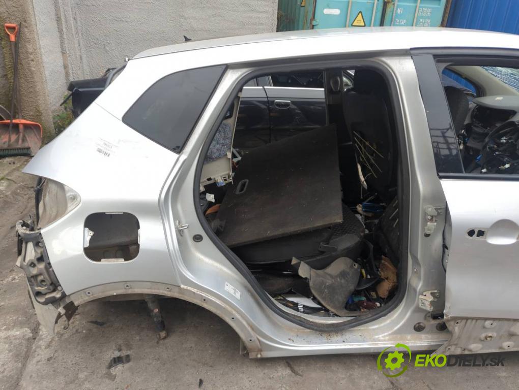 RENAULT CAPTUR I liftback 2018 87 kW 1.2 TCe 120 1197 karoséria ČTVRŤÁK: Blatník zad ľavy pravy prah strecha PODŁUŻNICA ľavy pravy