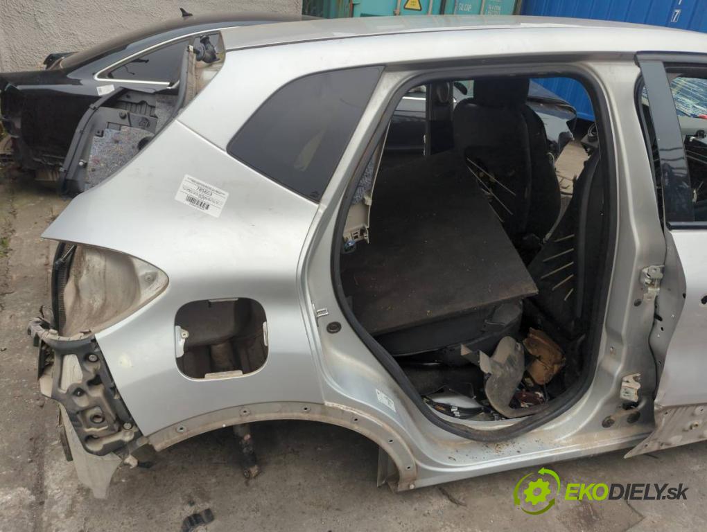 RENAULT CAPTUR I liftback 2018 87 kW 1.2 TCe 120 1197 karoséria ČTVRŤÁK: Blatník zad ľavy pravy prah strecha PODŁUŻNICA ľavy pravy