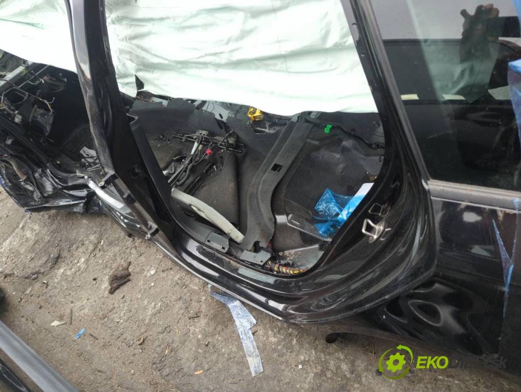 AUDI A4 B9 Kombi 2016 110 kW 2.0 TDI 1968 karoséria ČTVRŤÁK: Blatník zad ľavy pravy prah strecha PODŁUŻNICA ľavy pravy