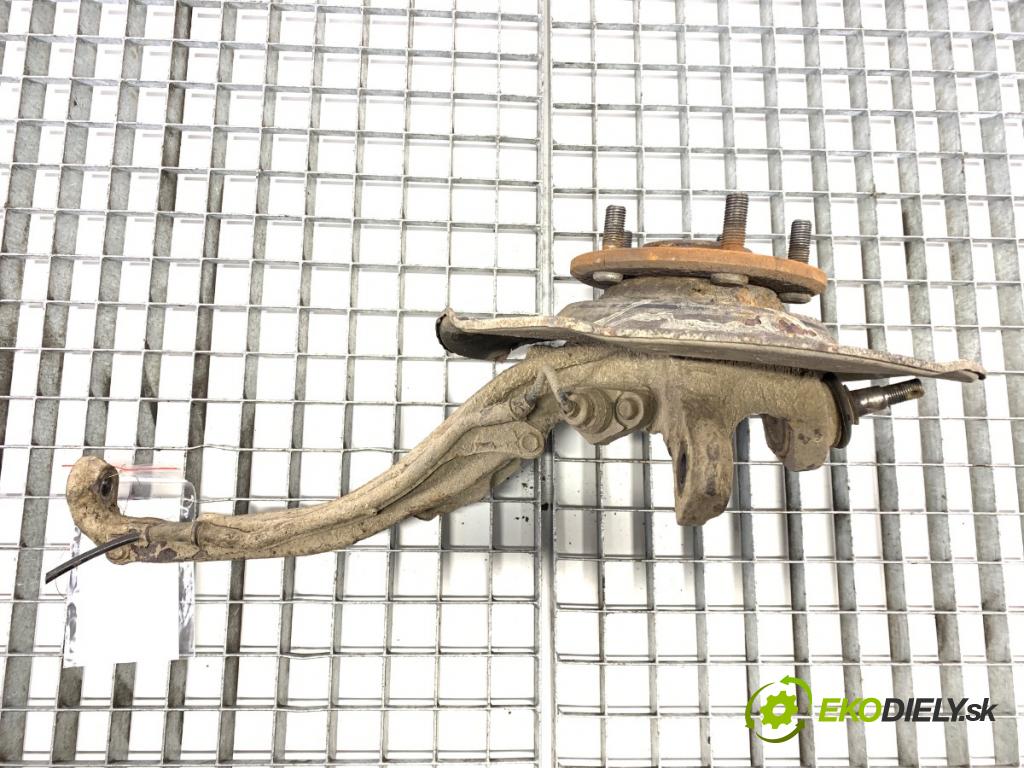 HONDA CR-V I SUV 1998 94 kW 2.0 1973 náboj pravy predný