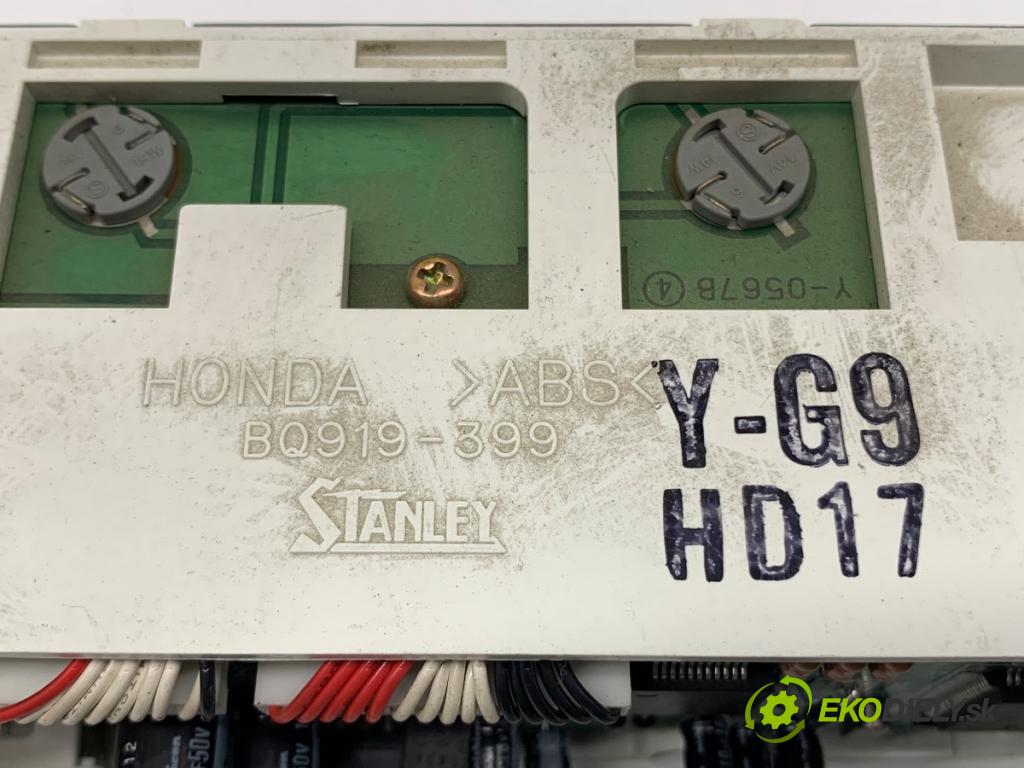 HONDA CR-V I SUV 1998 94 kW 2.0 1973 Panel ovládania kúrenia BQ919-399 (Prepínacie páčky pod volantom)