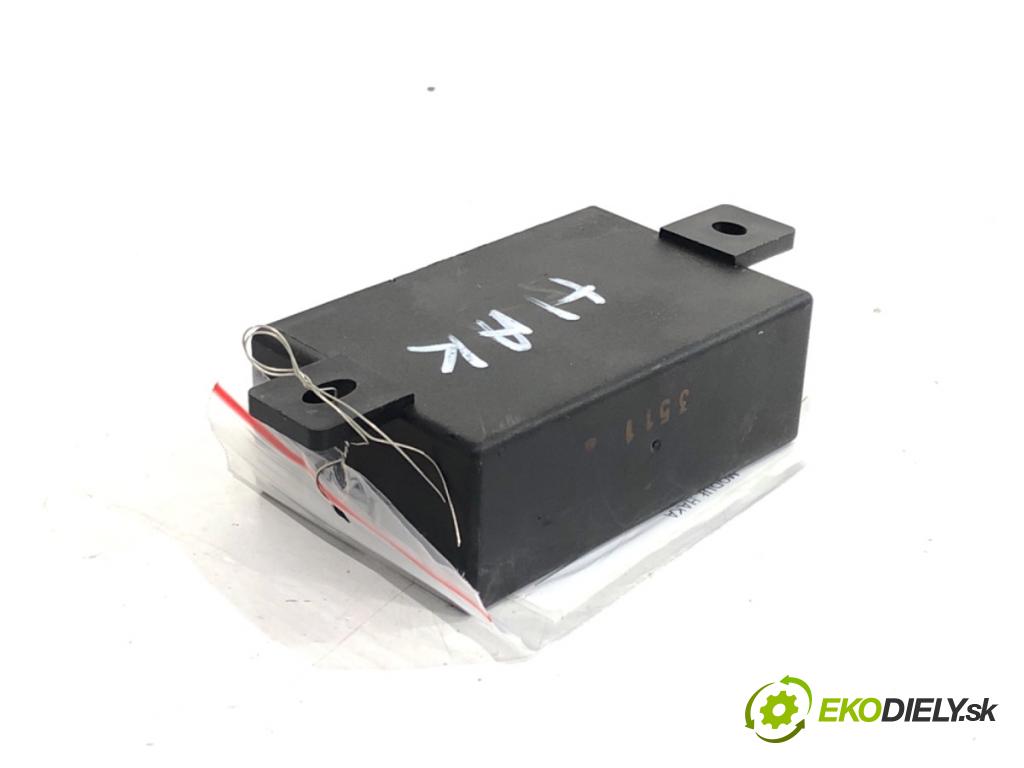 VW TOURAN nadwozie wielkoprzestrzenne (MPV) 2005 77 kW 1.9 TDI 1896 Modul ťažného oka 52400540N (Riadiaca jednotka ostatné)