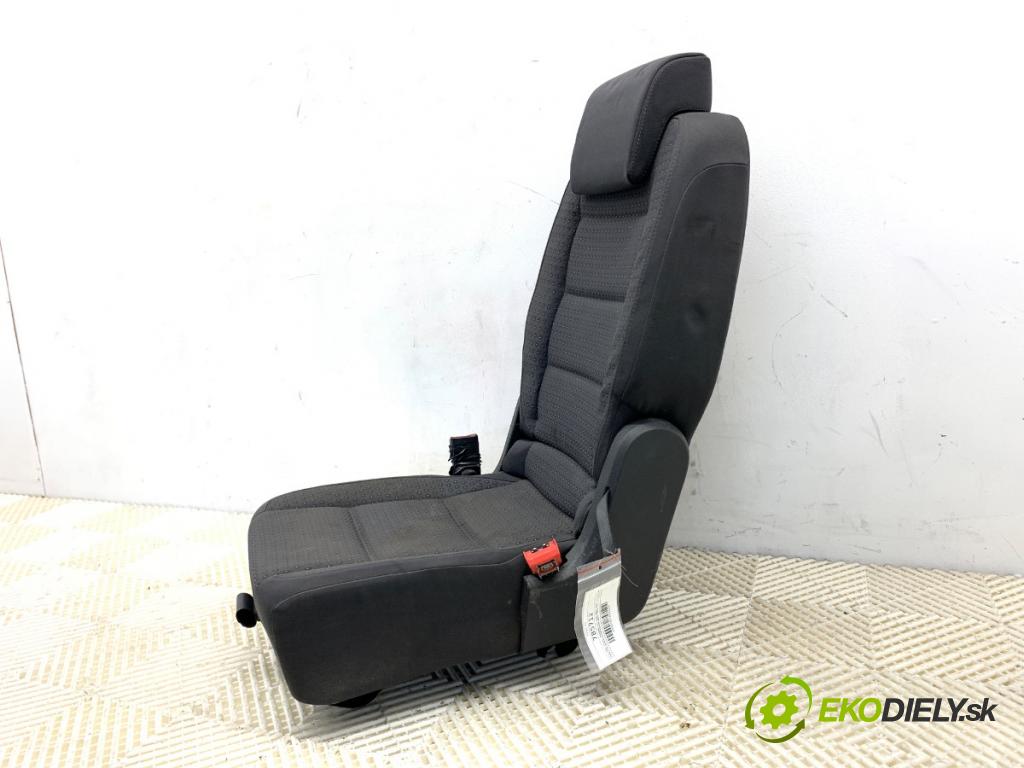 VW TOURAN nadwozie wielkoprzestrzenne (MPV) 2005 77 kW 1.9 TDI 1896 Sedadlo zad druhý rad