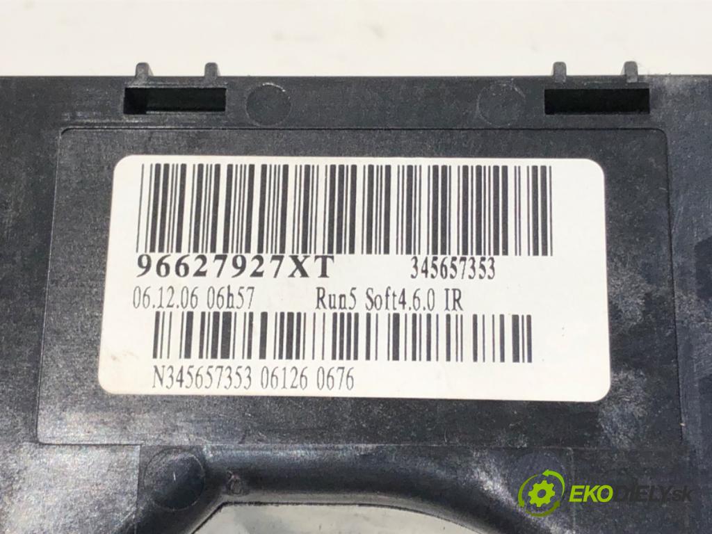 CITROEN C4 PICASSO I nadwozie wielkoprzestrzenne (MPV) 2007 80 kW 1.6 HDi 1560 Prepínač kombinovaný 96627927XT (Prepínacie páčky pod volantom)