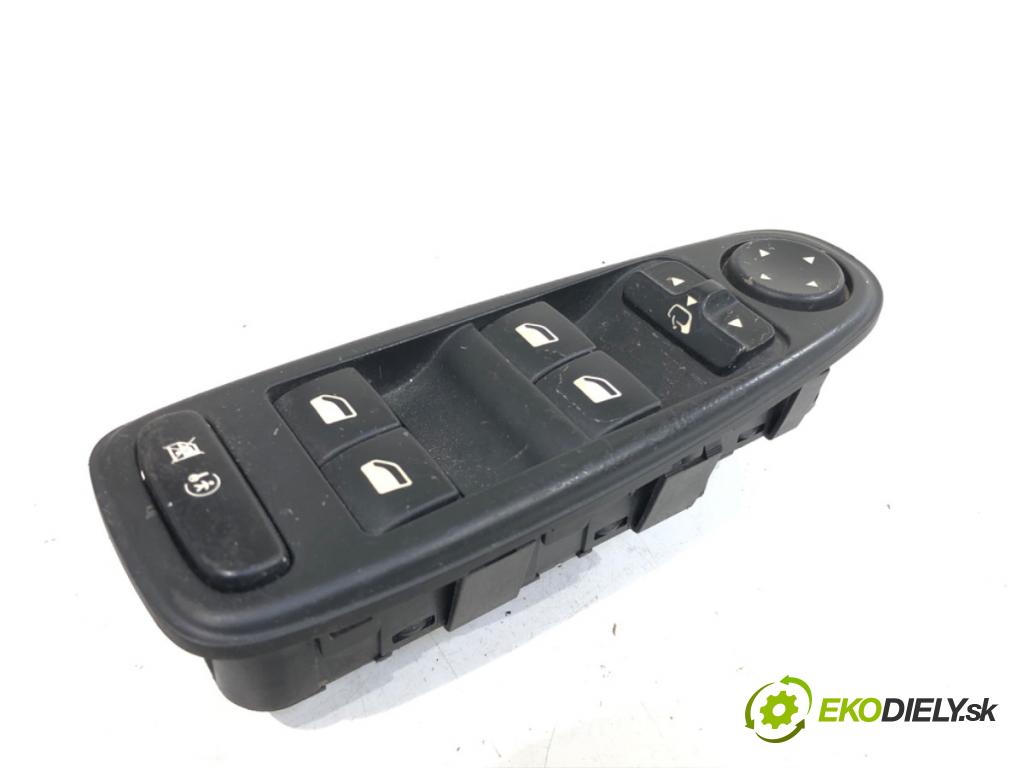 CITROEN C4 PICASSO I nadwozie wielkoprzestrzenne (MPV) 2007 80 kW 1.6 HDi 1560 Prepínač okien 96547100XT (Prepínacie páčky pod volantom)