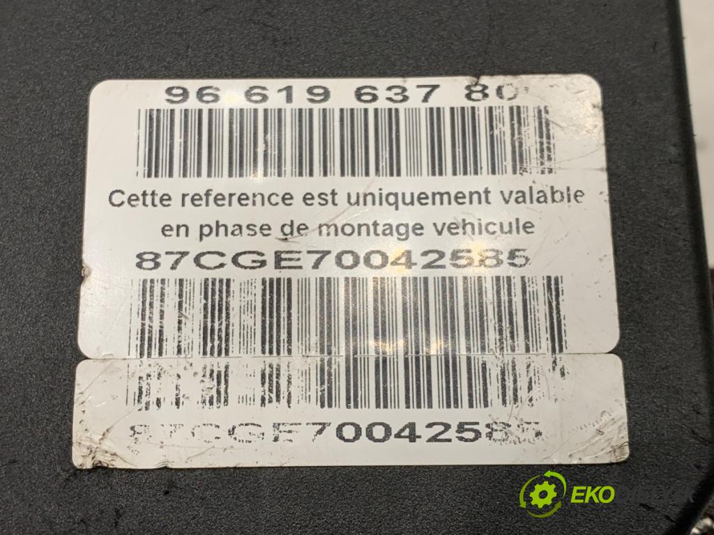 CITROEN C4 PICASSO I nadwozie wielkoprzestrzenne (MPV) 2007 80 kW 1.6 HDi 1560 Pumpa ABS 9661963780 (Pumpa ABS)