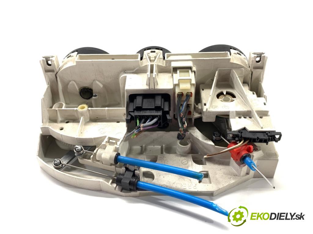 VW PASSAT B5 FL Kombi 2002 96 kW 1.9 TDI 1896 Panel ovládania kúrenia 1J0820045M (Prepínacie páčky pod volantom)