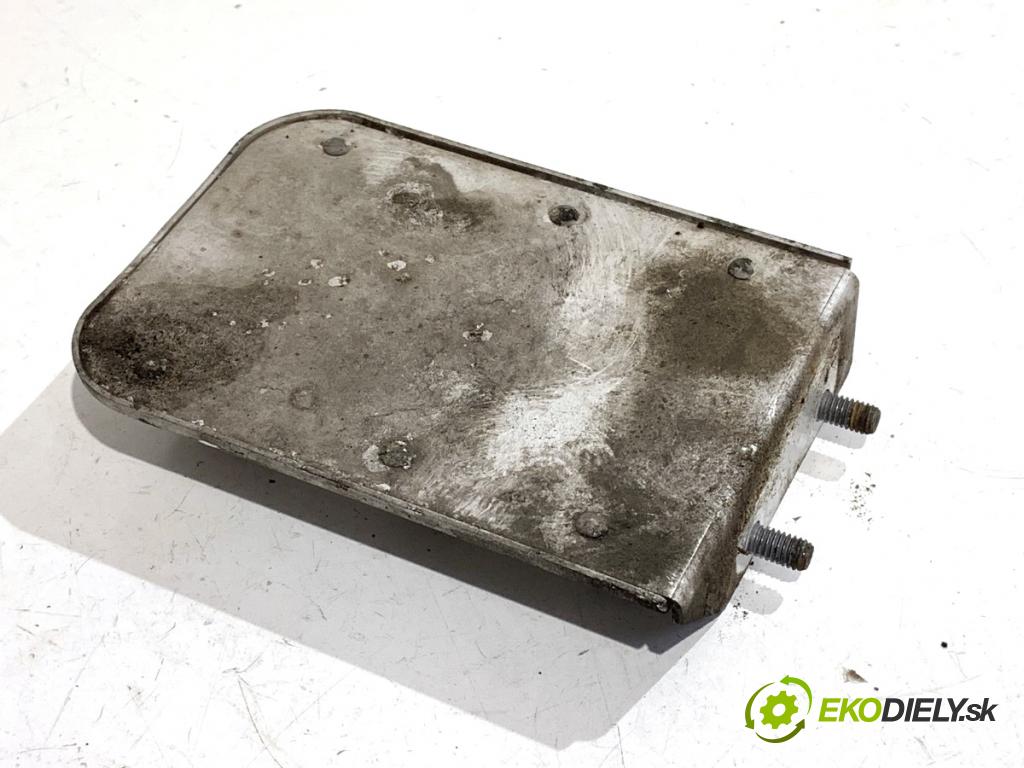 VW PASSAT B5 FL Kombi 2002 96 kW 1.9 TDI 1896 Modul ventilátora 8D0959493A