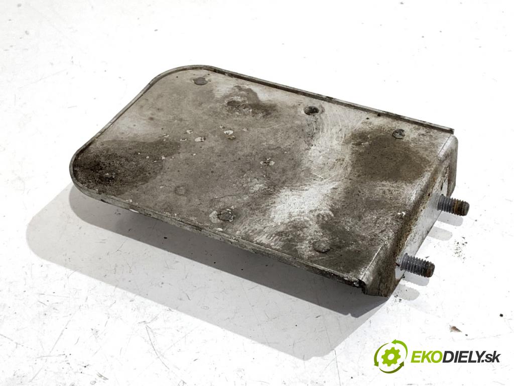 VW PASSAT B5 FL Kombi 2002 96 kW 1.9 TDI 1896 Modul ventilátora 8D0959493A