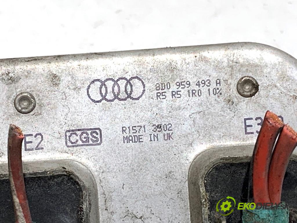 VW PASSAT B5 FL Kombi 2002 96 kW 1.9 TDI 1896 Modul ventilátora 8D0959493A