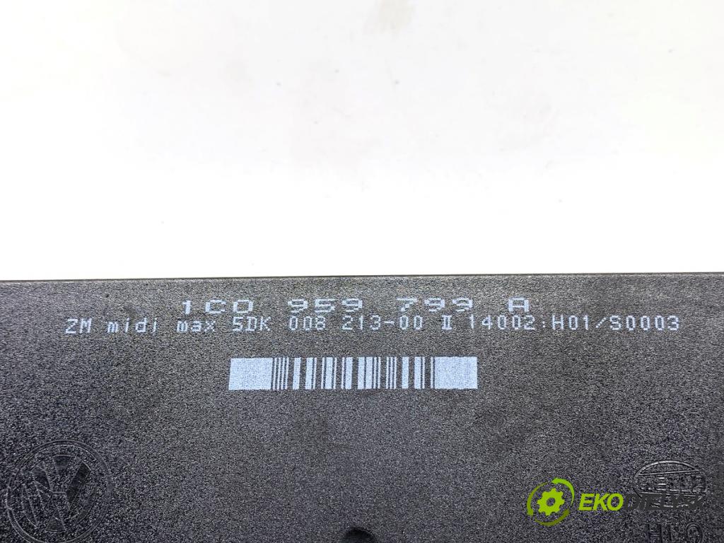 VW PASSAT B5 FL Kombi 2002 96 kW 1.9 TDI 1896 Modul komfortu 1C0959799A (Modul komfortu)