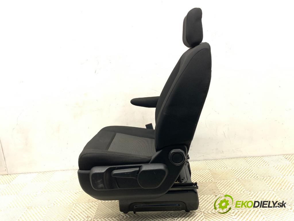 OPEL VIVARO C Autobus 2022 88 kW 1.5 1499 Sedadlo ľavy predný