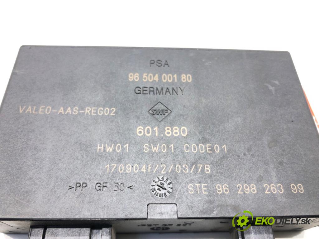 PEUGEOT 807 nadwozie wielkoprzestrzenne (MPV) 2004 94 kW 2.2 HDi 2179 Modul PDC 9650400180 (Riadiaca jednotka ostatné)