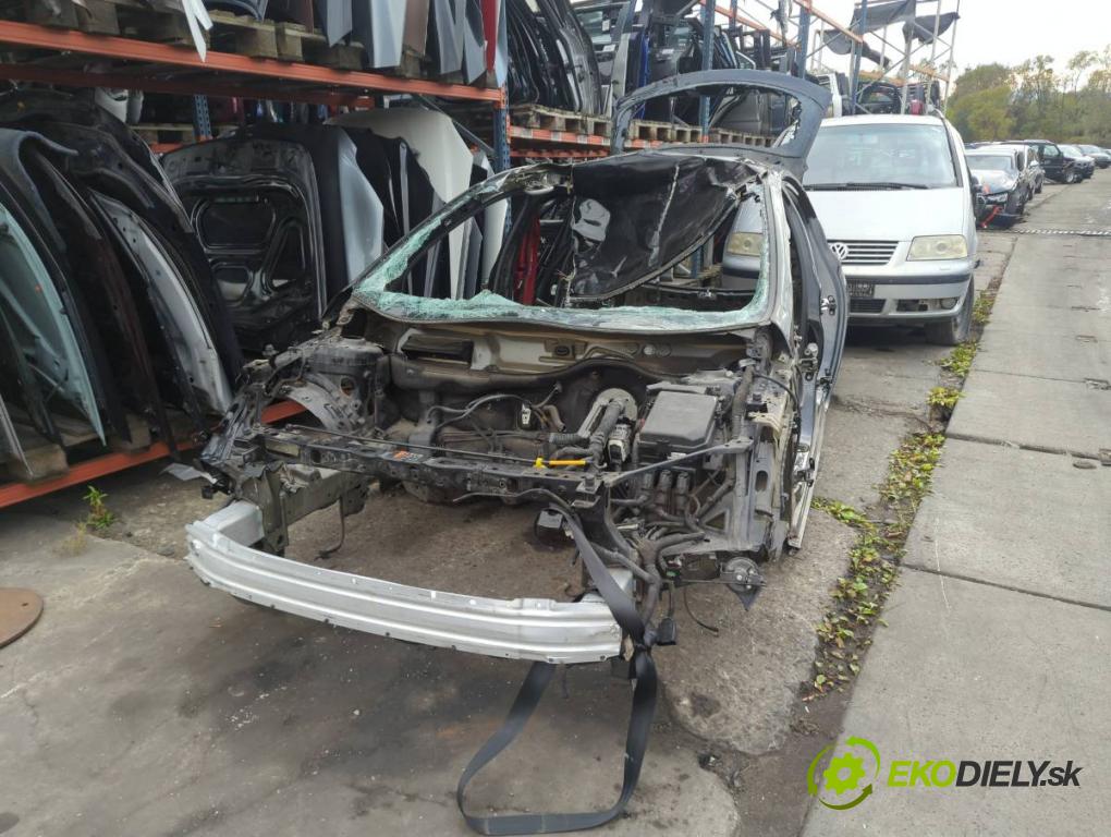 OPEL ASTRA K liftback 2019 110 kW 1.4 Turbo (68) 1399 karoséria ČTVRŤÁK: Blatník zad ľavy pravy prah strecha PODŁUŻNICA ľavy pravy 