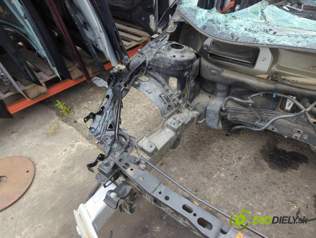 OPEL ASTRA K liftback 2019 110 kW 1.4 Turbo (68) 1399 karoséria ČTVRŤÁK: Blatník zad ľavy pravy prah strecha PODŁUŻNICA ľavy pravy