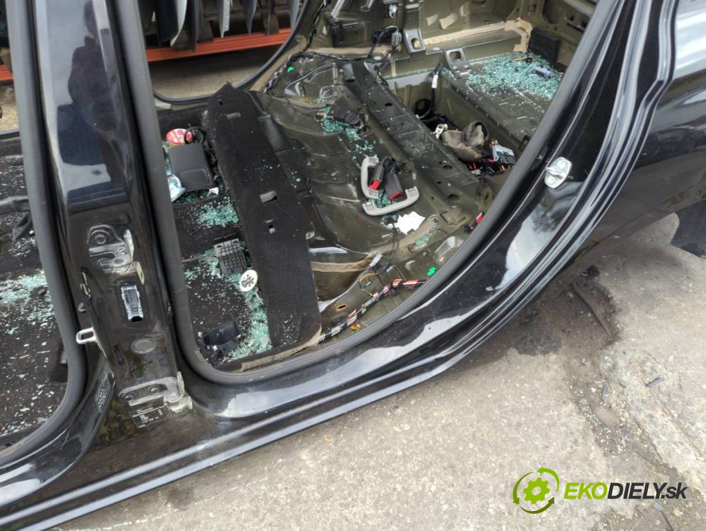 OPEL ASTRA K liftback 2019 110 kW 1.4 Turbo (68) 1399 karoséria ČTVRŤÁK: Blatník zad ľavy pravy prah strecha PODŁUŻNICA ľavy pravy