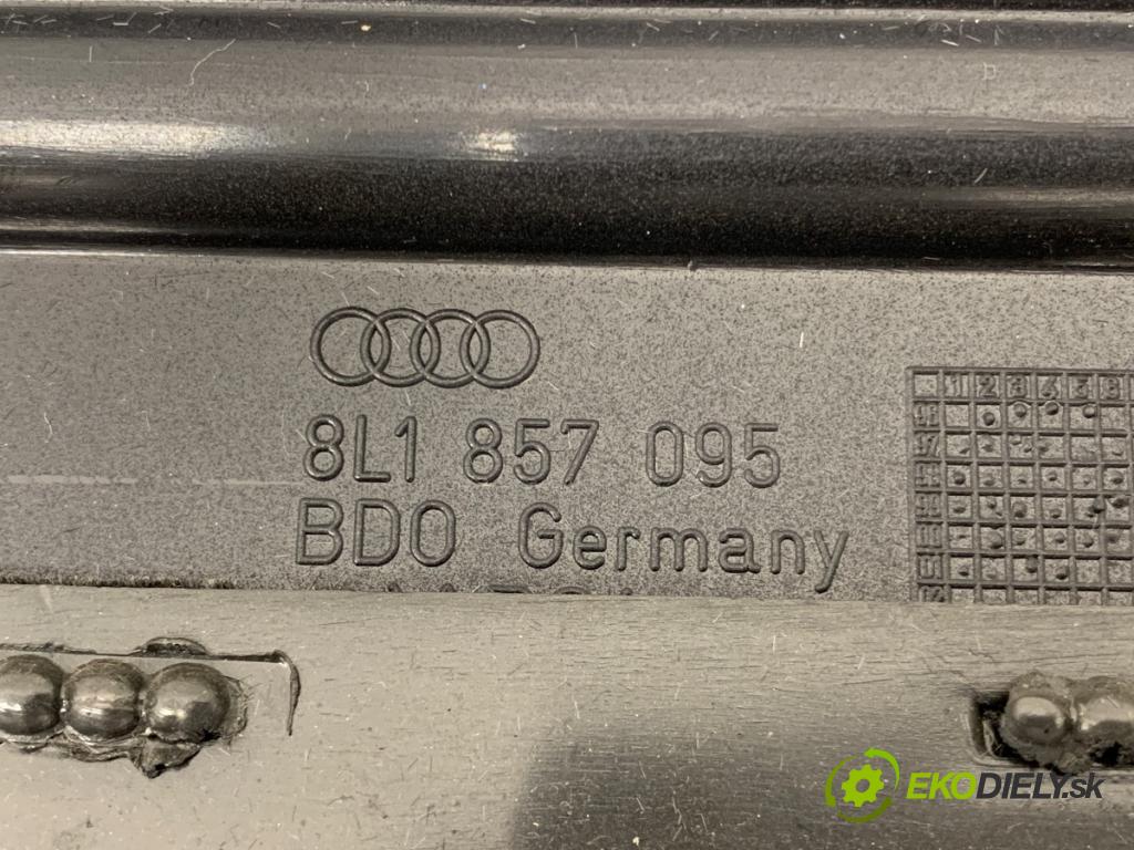 AUDI A3 8L liftback 2001 96 kW 1.9 TDI quattro 1896 přihrádka kastlík spolujezdce  (Přihrádka (kastlík))