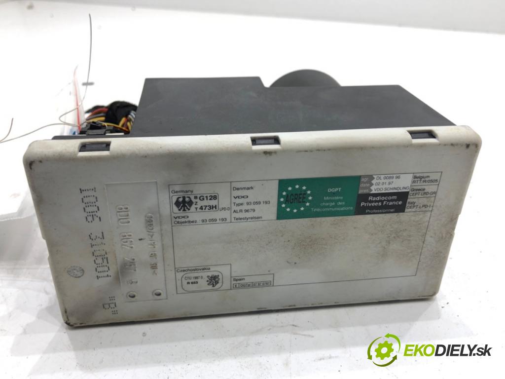 AUDI A3 8L liftback 2001 96 kW 1.9 TDI quattro 1896 motorek centrálního zámku 8D0862257B (Řídicí jednotka centrálního zamykání)