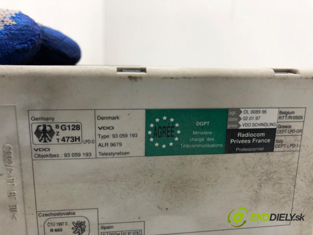 AUDI A3 8L liftback 2001 96 kW 1.9 TDI quattro 1896 motorek centrálního zámku 8D0862257B (Řídicí jednotka centrálního zamykání)