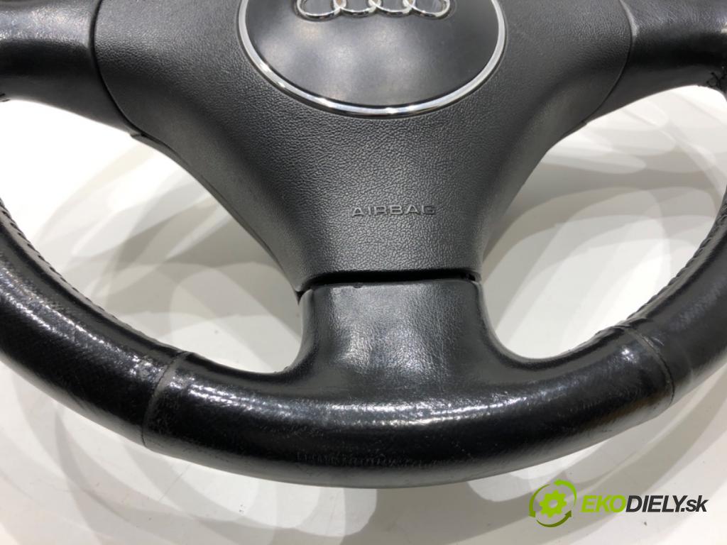 AUDI A3 8L liftback 2001 96 kW 1.9 TDI quattro 1896 Volant  (Volant)