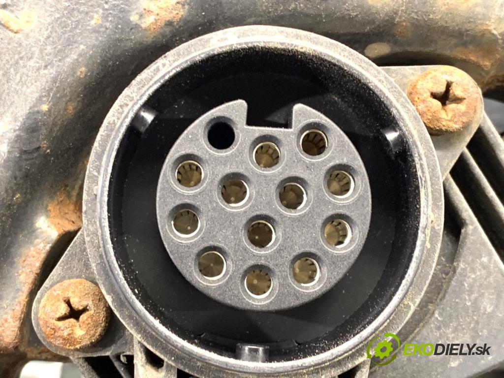 AUDI A5 F5 coupe 2017 140 kW 2.0 TDI 1968 Hák ťažné zariadenie 8W0800491G 8W0959245