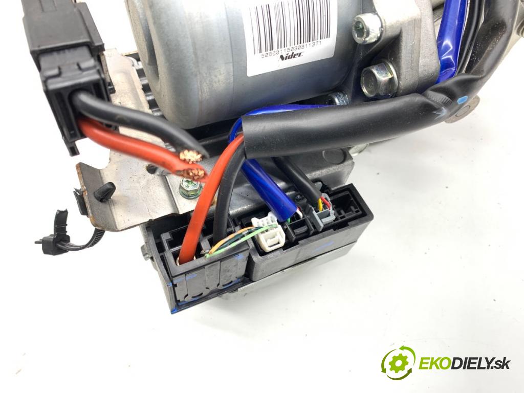 NISSAN JUKE F15 SUV 2015 81 kW 1.5 dCi 1461 pumpa servočerpadlo 48810BA66C (Servočerpadlo)