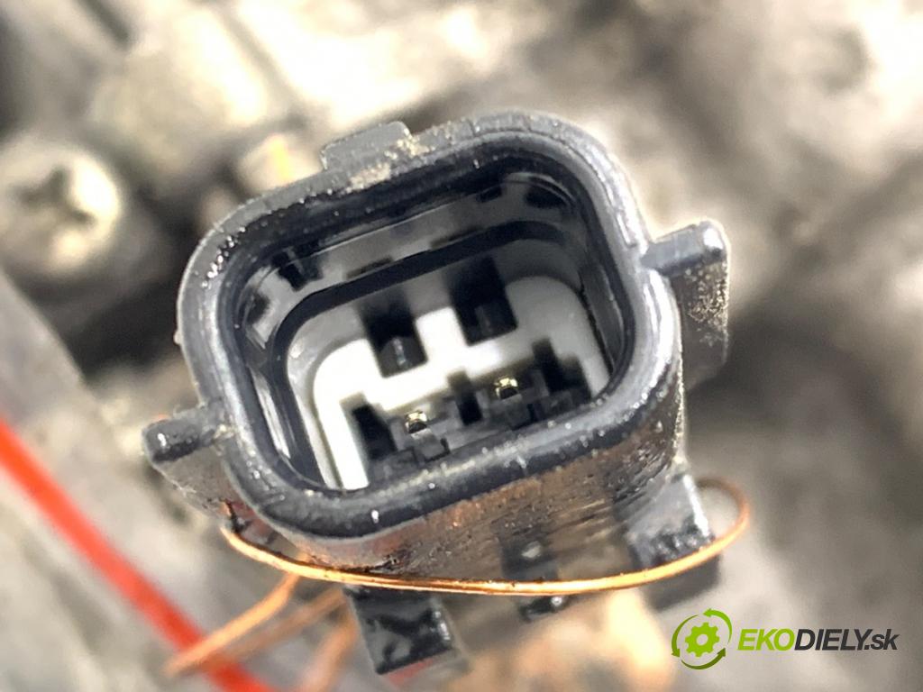 NISSAN JUKE F15 SUV 2015 81 kW 1.5 dCi 1461 kompresor klimatizace 926003VD0A (Kompresor klimatizace)