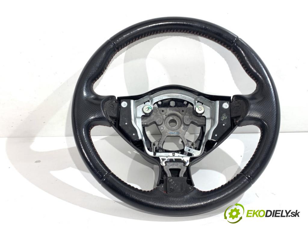 NISSAN JUKE F15 SUV 2015 81 kW 1.5 dCi 1461 Volant  (Volant)