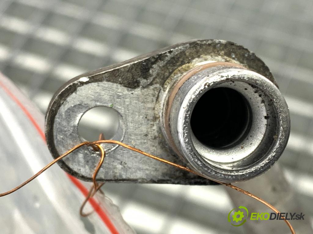 NISSAN JUKE F15 SUV 2015 81 kW 1.5 dCi 1461 rúrka klimatizace 924901KK1A (Trubka klimatizace)