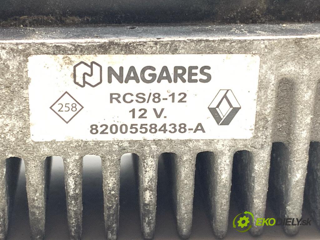 NISSAN JUKE F15 SUV 2015 81 kW 1.5 dCi 1461 relé sviečok žhavenia 8200558438A (Relé)