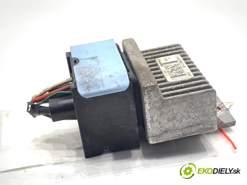 NISSAN JUKE F15 SUV 2015 81 kW 1.5 dCi 1461 relé sviečok žhavenia 110678071R (Relé)