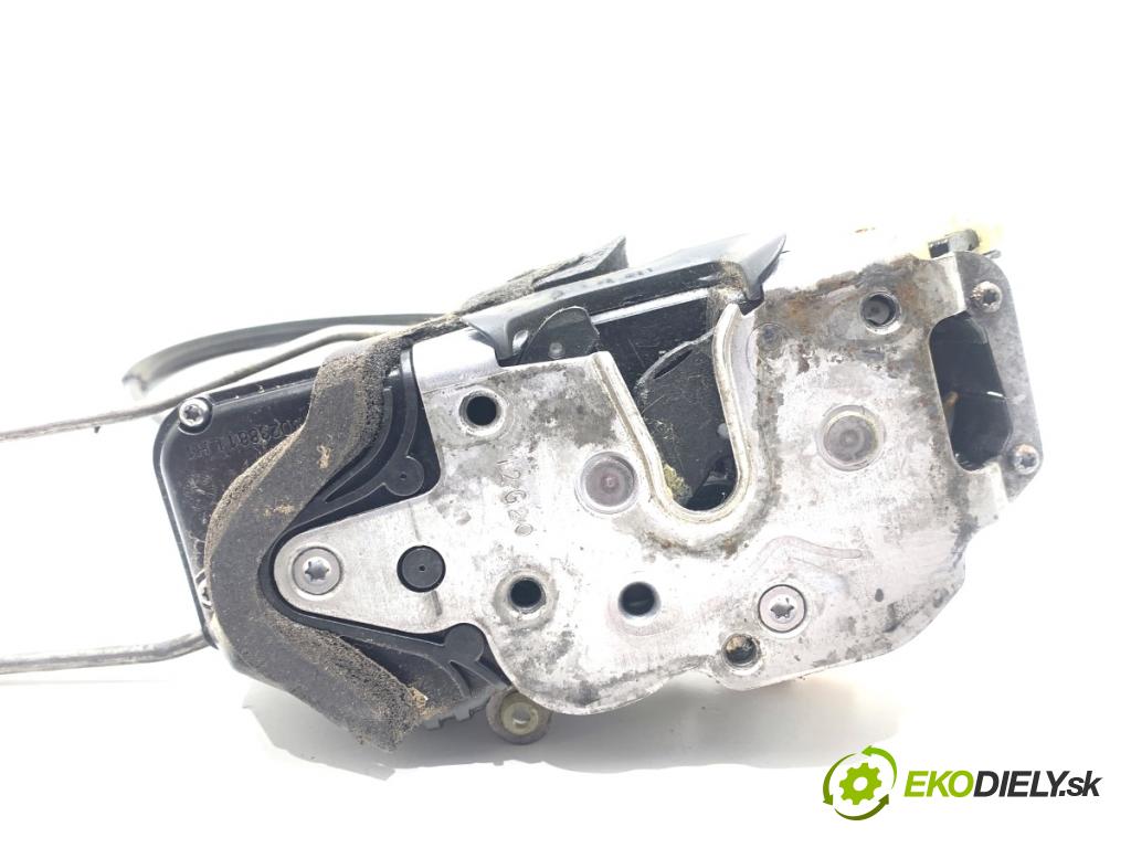 OPEL ASTRA J liftback 2012 103 kW 1.4 Turbo (68) 1364 zámok Dvere ľavy predný