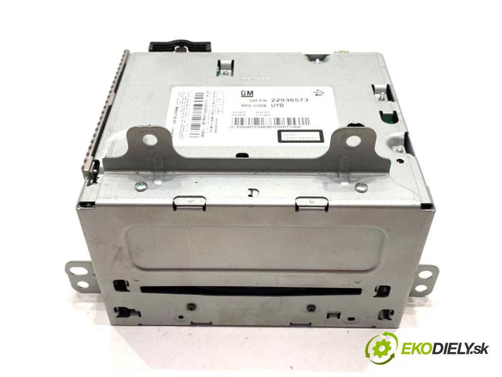 OPEL ASTRA J liftback 2012 103 kW 1.4 Turbo (68) 1364 RADIO 22936573 (Audio zariadenie)