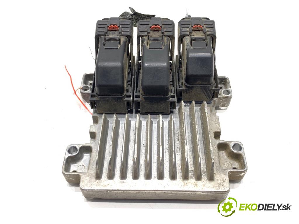 OPEL ASTRA J liftback 2012 103 kW 1.4 Turbo (68) 1364 riadiaca jednotka Motor 12654137 (Riadiaca jednotka)