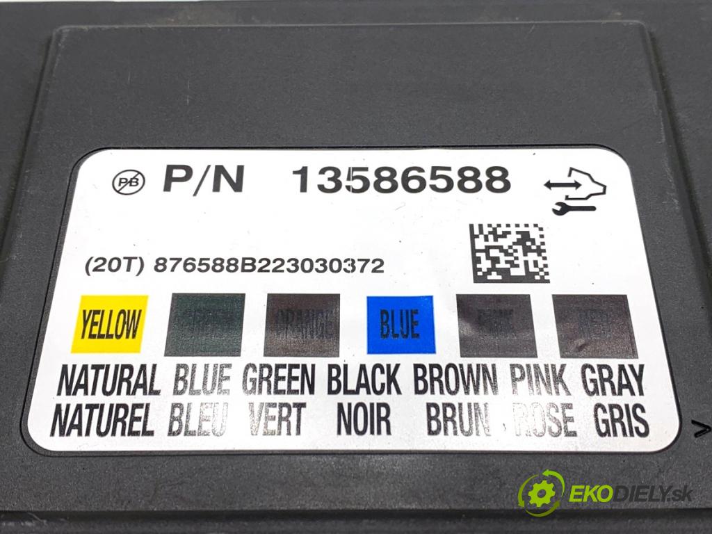 OPEL ASTRA J liftback 2012 103 kW 1.4 Turbo (68) 1364 Modul komfortu 13586588 (Modul komfortu)