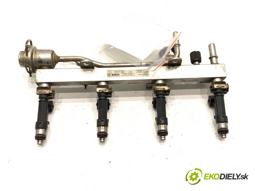 OPEL ASTRA J liftback 2012 103 kW 1.4 Turbo (68) 1364 Lišta vstrekovacia 0280158205 (Vstrekovacia lišta)