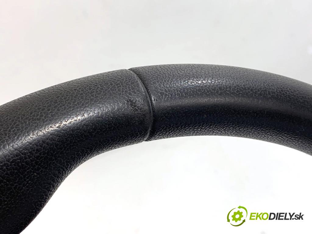 RENAULT CAPTUR I liftback 2017 66 kW 0.9 TCe 90 898 Volant  (Volant)