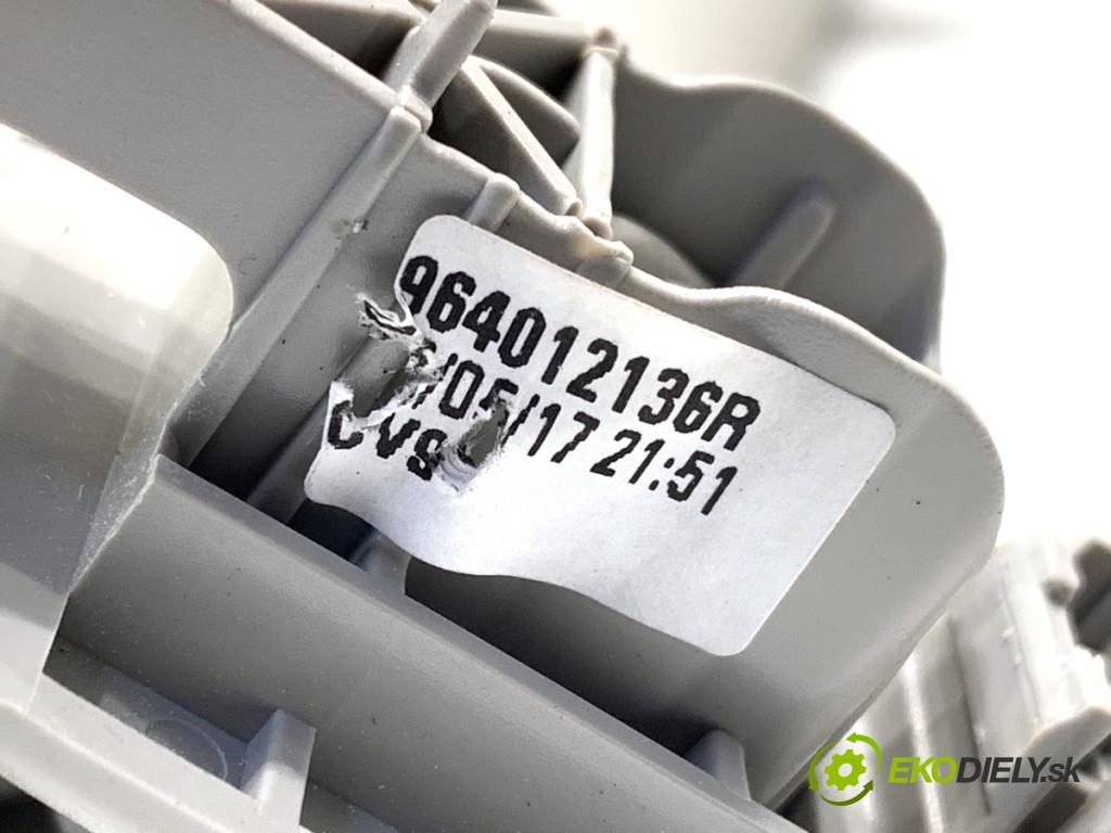 RENAULT CAPTUR I liftback 2017 66 kW 0.9 TCe 90 898 Clona slnečná ľavy